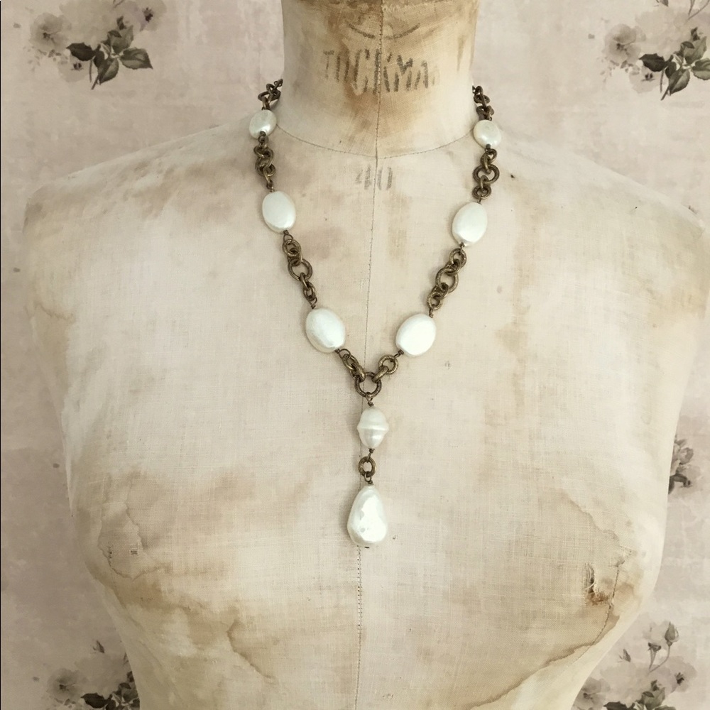 Vintage CHANEL Gold & Pearl Necklace